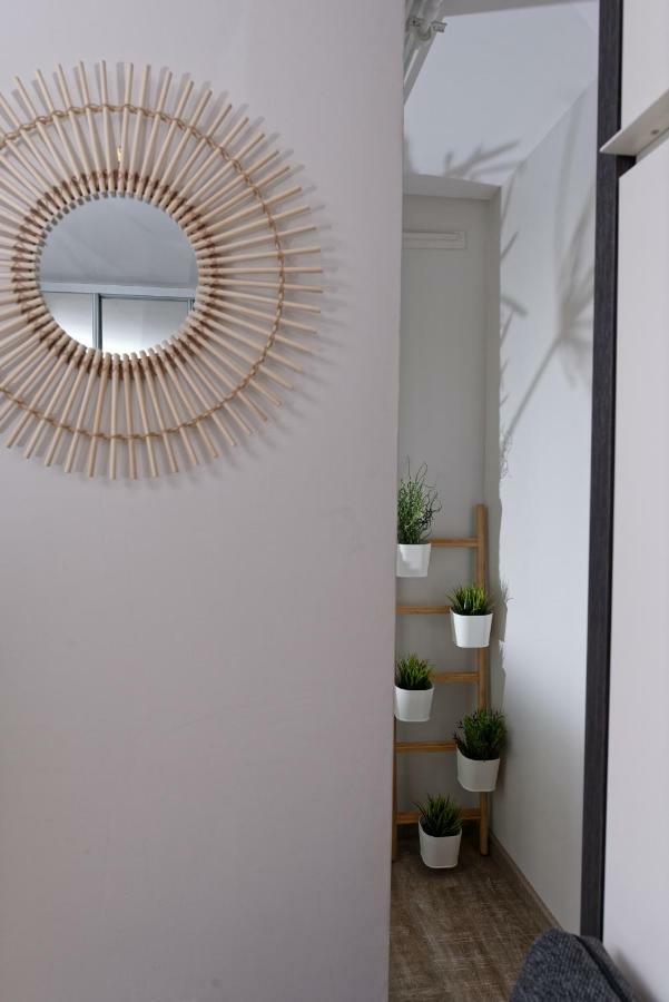 At Home In Lyon Bagian luar foto