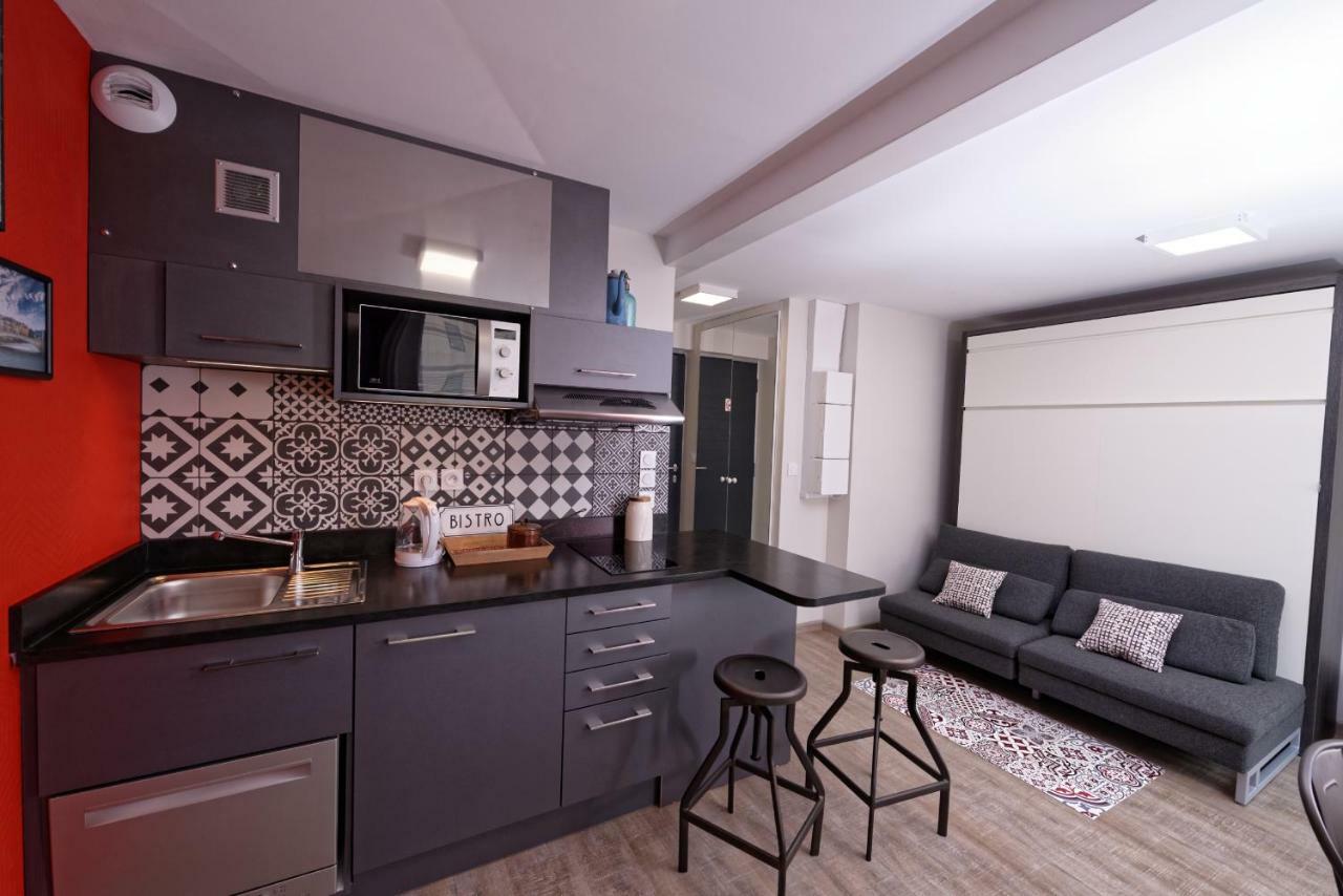 At Home In Lyon Bagian luar foto